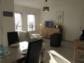 Agréable T2 à 1,5km du centre, proche plage, balcon, parking privé, ascenseur, 4 couchages - FR-1-224-447